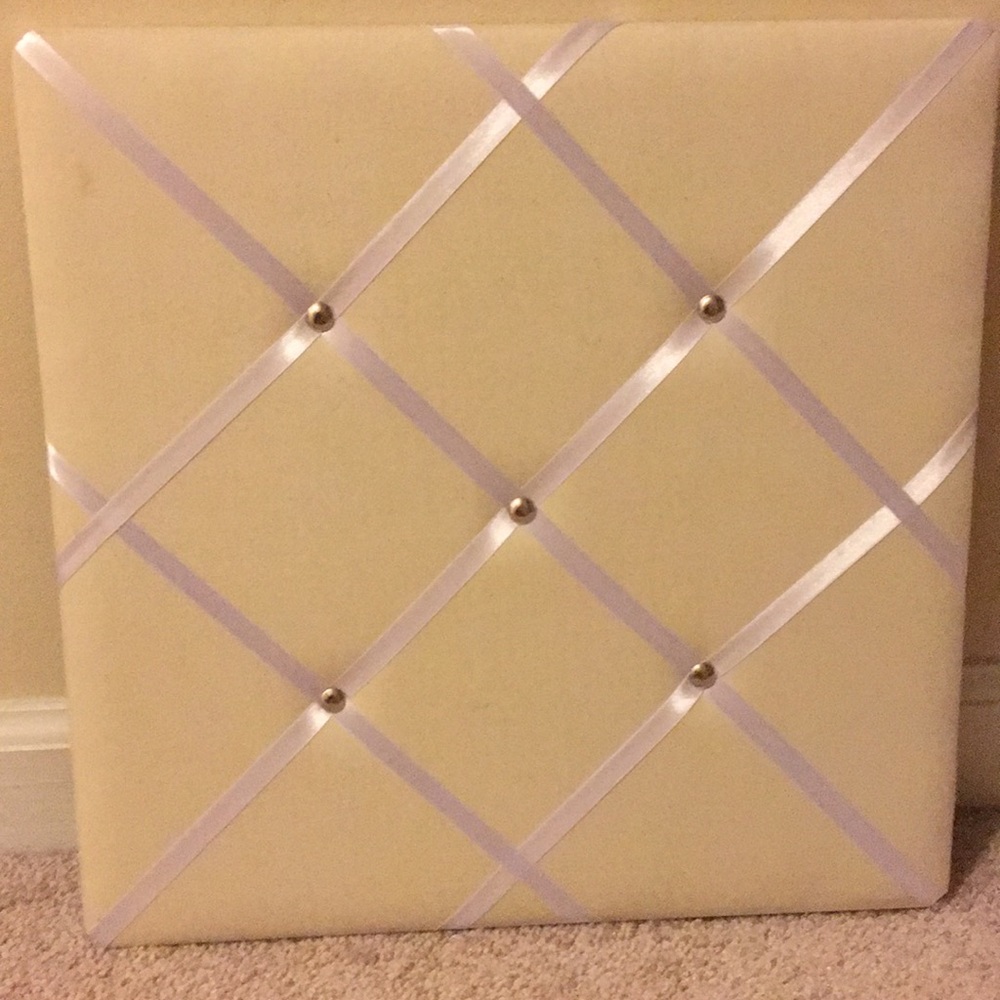 Simple & pretty picture holder